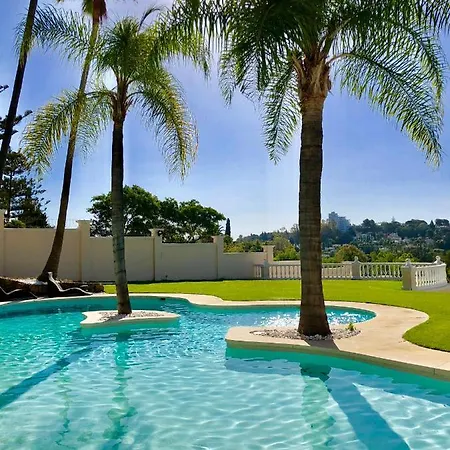 Ferienhaus Huge Golf And Mansion 8 Min From Puerto Banus *