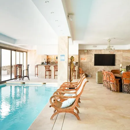 Huge Golf And Mansion 8 Min From Puerto Banus Estepona
