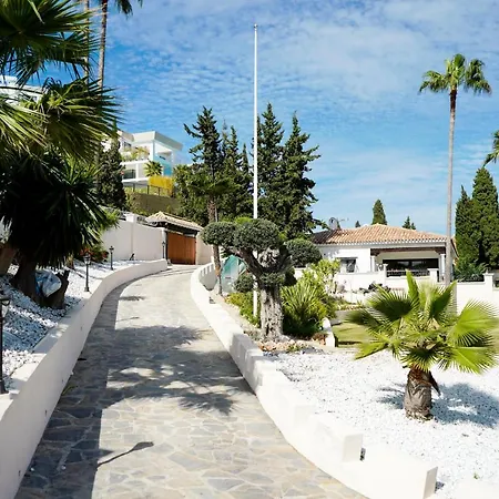 Ferienhaus Huge Golf And Mansion 8 Min From Puerto Banus *